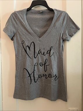 Gray V-Neck "Maid of Honor" Tee Shirt